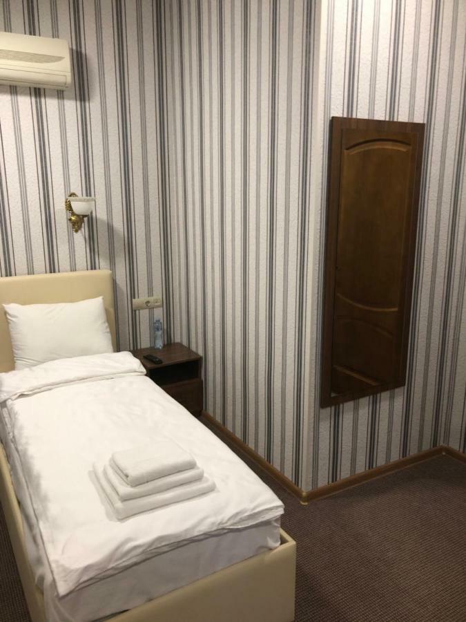 Astoria 호텔 니콜라예프 외부 사진